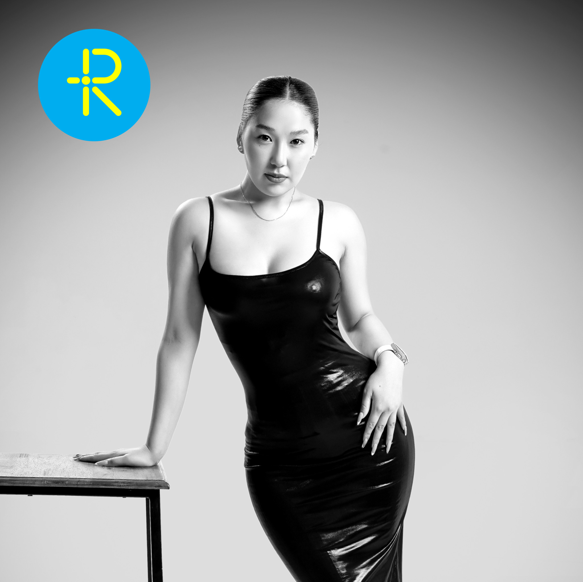 Танилц: Гоо, гоё содон бүхнийг эргэлтэнд оруулдаг GENZ СЕО Г.Монголжингоо